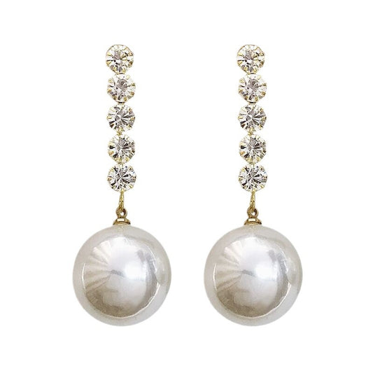 Freshwater Pearl Earrings with Zircon Details