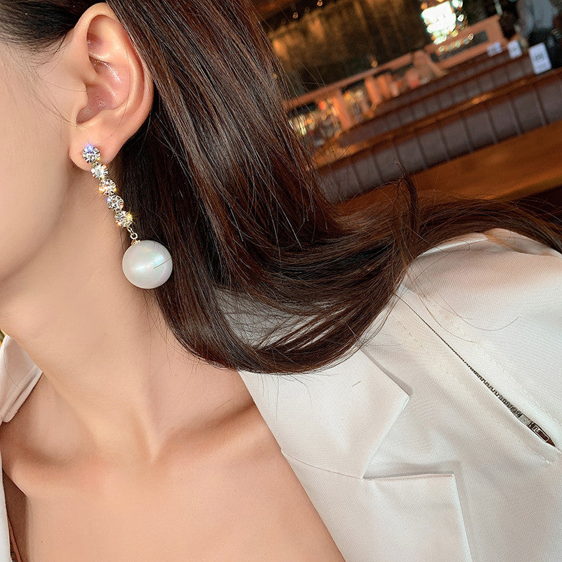 Freshwater Pearl Earrings with Zircon Details