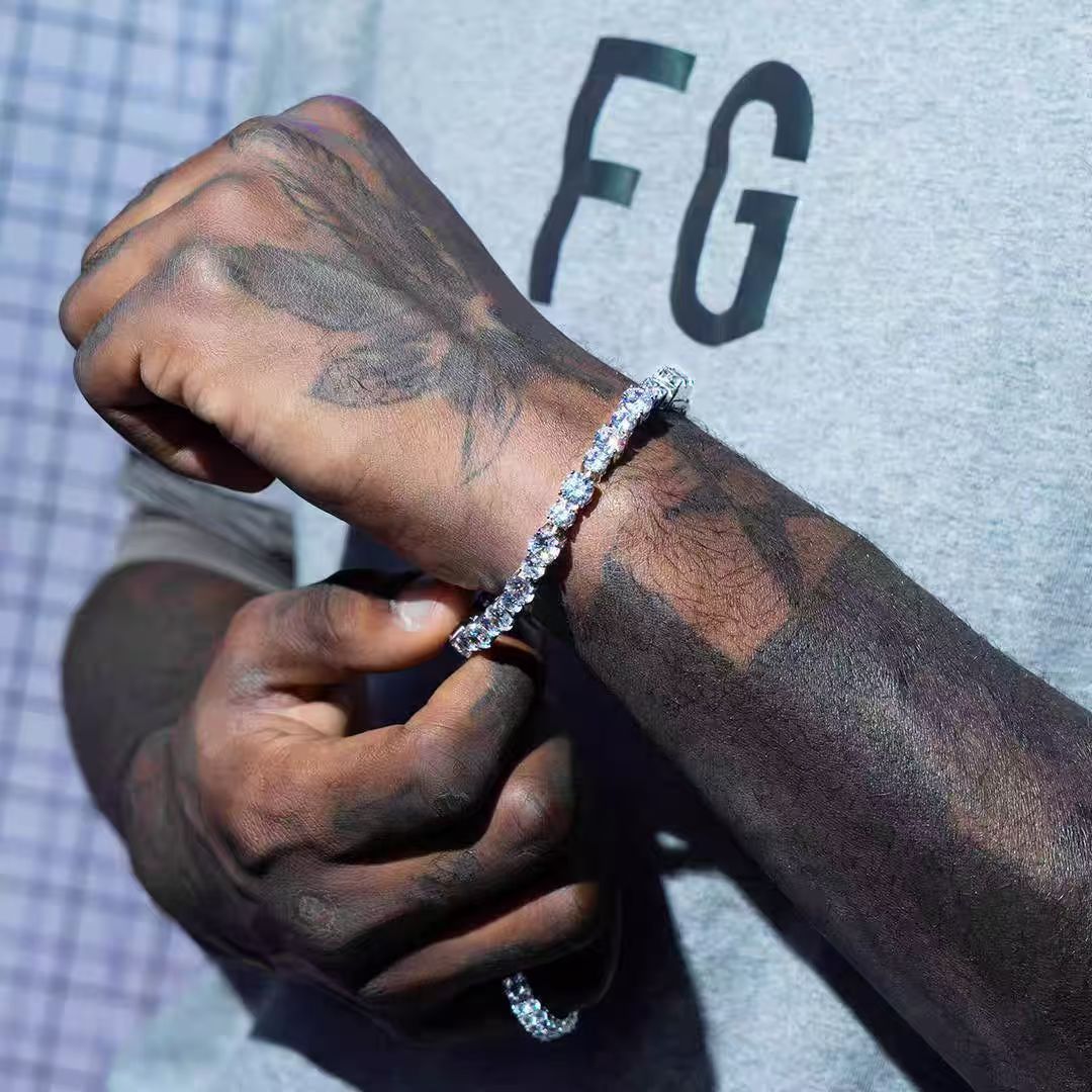 Tennis Chain Single-Row Bracelet — 4MM of Everyday Elegance